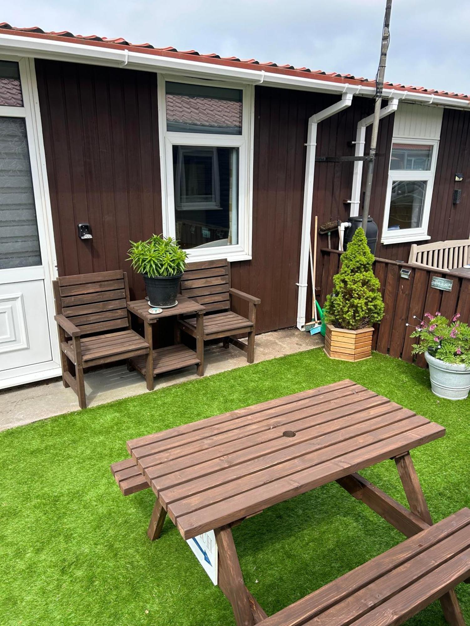 Cozy Seaside Chalet In Bridlington Extérieur photo